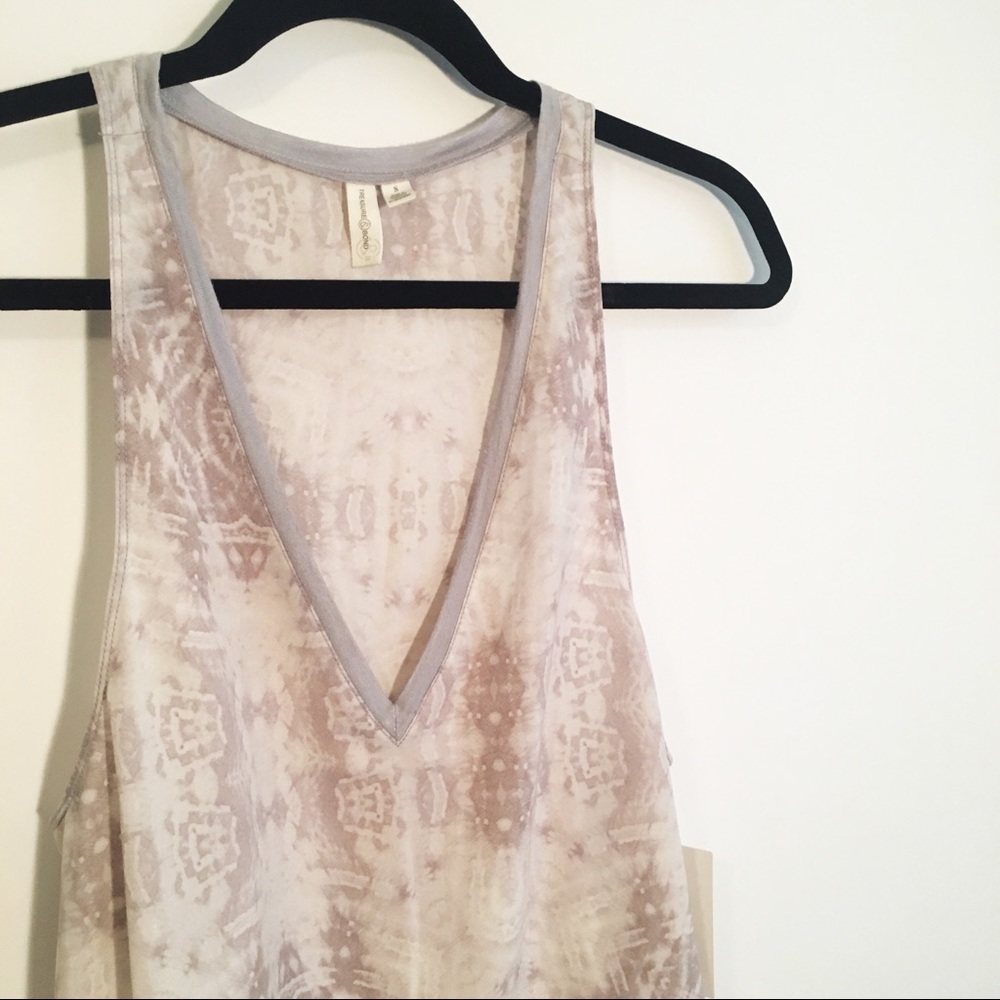 Treasure & Bond sleeveless blouse